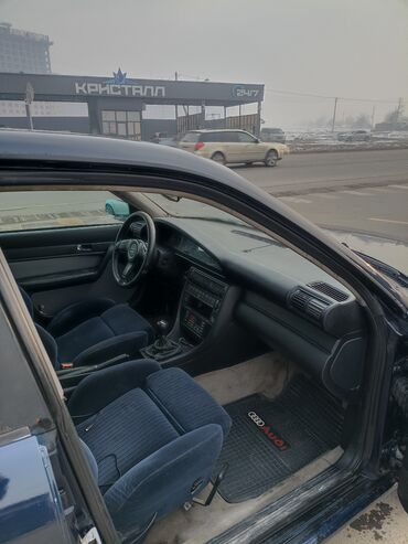 Audi: Audi 100: 1993 г., 2.3 л, Механика, Бензин, Седан — 29