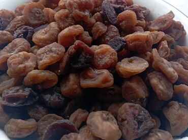 İçkilər: Qurudulmuş əncir - Təbii günəşdə qurudulmuş əriklər, tox və aromatik