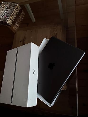 apple ipad 13: İşlənmiş Apple iPad 9 (2021), 10,2", 64 GB, Ünvandan götürmə, Rayonlara çatdırılma — 2
