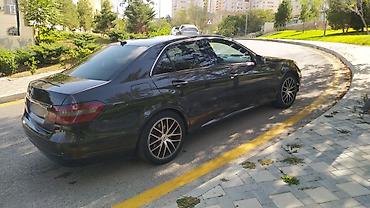 Mercedes-Benz: Mercedes-Benz E-Class: 2.2 l | 2009 il Sedan — 6