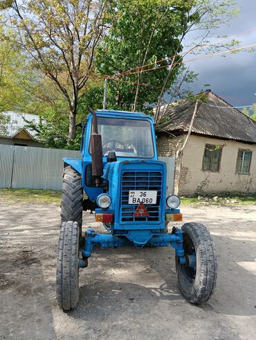 Kommersiya nəqliyyat vasitələri: Traktor 1984 il, motor 8.8 l, İşlənmiş