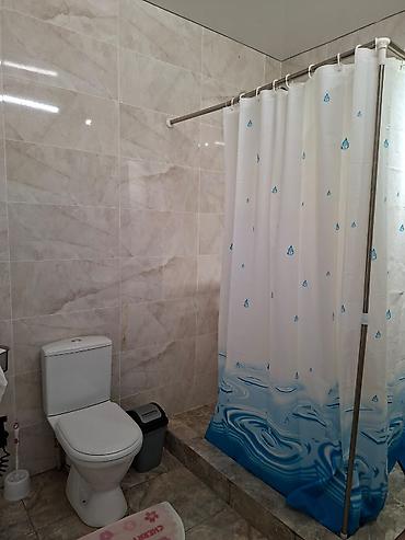 Продажа коттеджей и домов: 🏡 ПРОДАЁТСЯ ДОМ В Г. КЕМИН 📍 Адрес: г. Кемин, ул. Бозоева, дом 167 📐 — 15