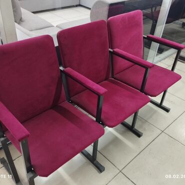 Другая мебель: Кресла для актовых залов 3-х и 4-х секционные. Кресла в наличии и на — 2