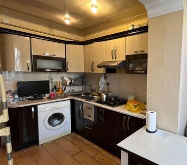 Köhnə tikili: Bakı, 8-ci mikrorayon, 3 otaqlı, Köhnə tikili, m. Gənclik, 90 kv. m — 13