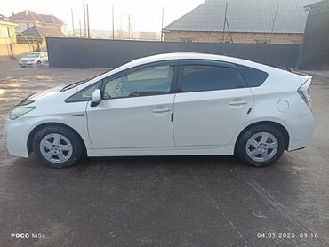 автомобиль на службе: Toyota Prius: 2010 г., 1.8 л, Вариатор, Гибрид, Хэтчбэк