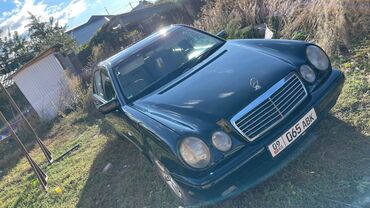 Mercedes-Benz: Mercedes-Benz 320: 1999 г., 3.2 л, Механика, Бензин, Седан