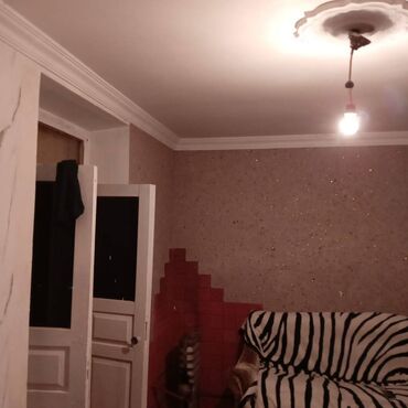 Həyət evləri və villaların satışı: M.Ə. Rəsulzadə qəs. 2 otaqlı, 85 kv. m, Kredit yoxdur, Orta təmir — 9