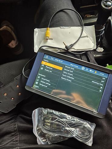 kasetofoni: Multimedijalni ekran za automobil sa bežičnim CarPlay/Android Auto - — 4