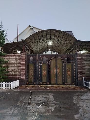 орда инвест: 🏡 Продаётся уютный двух этажный дом в ж/м Ак Ордо 2 📐 Площадь дома — 1