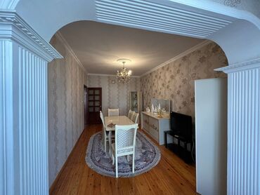 Köhnə tikili: Bakı, 3 otaqlı, Köhnə tikili, m. Xalqlar Dostluğu, 85 kv. m — 2