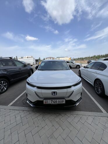 обмен 17: Honda HR-V: 2022 г., Автомат, Электромобиль, Кроссовер