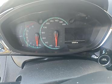 аренда шевралет спарк: Chevrolet Spark: 2017 г., 1 л, Автомат, Бензин, Хэтчбэк — 6