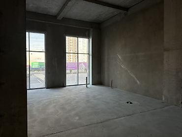 Продажа офисов: Продажа офисов 326 м², Без ремонта, Без мебели, Многоэтажное здание, 1 этаж — 5