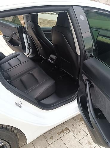 Tesla: Tesla Model 3: 2020 г., Электромобиль, Седан — 3