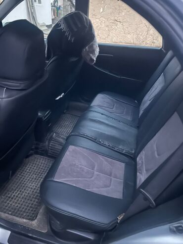 Subaru: Subaru Impreza: 2001 г., 1.6 л, Автомат, Бензин, Хэтчбэк — 9