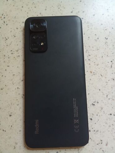 Telefon 6 ayın telefonudur usda üzü görmeyib Xanım işledib seliqeli