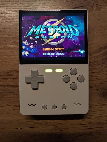 Nintendo: TrimUI Brick — портативная игровая консоль Продаю TrimUI Brick в — 4