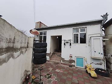 kredıtle evler: Satilir:4 otaqlı mənzil heyet evi.Oz şexsi evimdir.3 yataq otagi,1 — 9