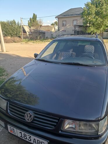 Volkswagen: Volkswagen Passat: 1994 г., 1.8 л, Механика, Бензин, Универсал