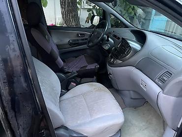 прадо 200: Toyota Previa: 2000 г., 2.4 л, Механика, Бензин, Минивэн — 8