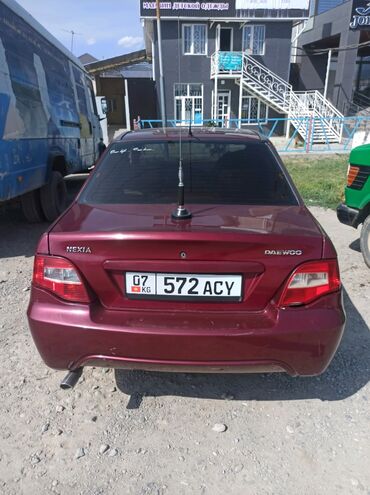 нубира 1: Daewoo Nexia: 2009 г., 1.5 л, Механика, Бензин, Седан