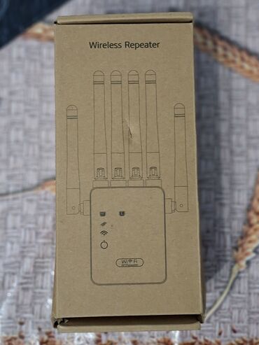 Kompüter və noutbuk aksesuarları: Wİ-Fİ REPEATER Wi-Fi siqnal gücləndiricisi. Ev və ofis kimi yerlərdə