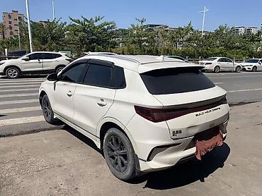 BYD: BYD E2: 2022 г., 0.1 - engine capacity л, Автомат, Электромобиль, Хетчбек — 3