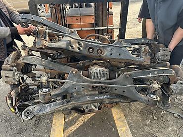 Задние подвесочные балки Lexus Gx470,Rx 400 hybrid,Toyota Camry 50