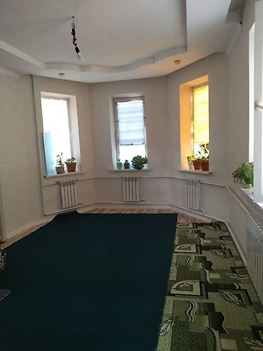 Продажа коттеджей и домов: Срочно продаю двухэтажный дом, участок 5 сотых,6 комнат 2 санузел — 12