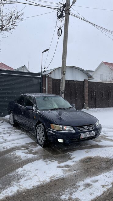 Toyota: Toyota Camry: 1997 г., 2.2 л, Автомат, Бензин