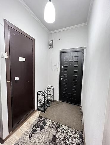 Продажа квартир: 3 комнаты, 62 м², Кудайберген авторынок 105 серия, 2 этаж — 2