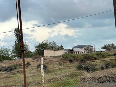 Digər kommersiya daşınmaz əmlakı: LƏNKƏRANDA. Bakı-Lənkəran magistral yolunda, Lənkəran şəhər 5 saylı — 7