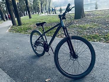 Горный велосипед нету переднего тормоза