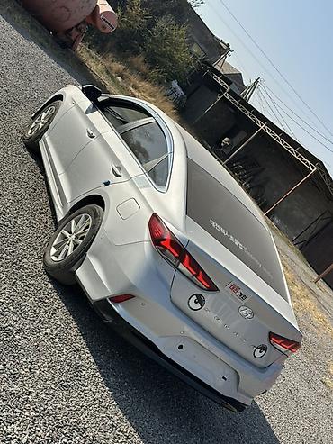 соната 2006 года: Hyundai Sonata: 2021 г., 2 л, Автомат, Газ, Седан — 5