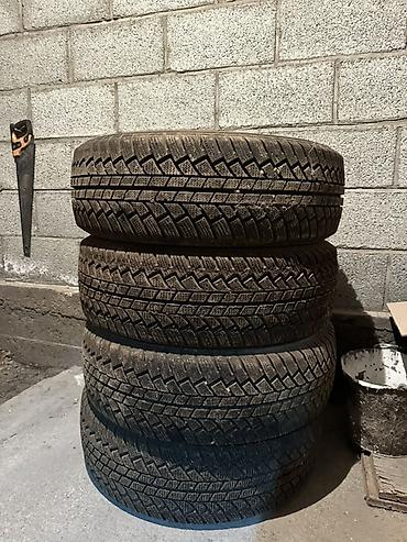 Комплект зимних шин — 4 штуки. Размер: 225/70 R15LT. На спринтер