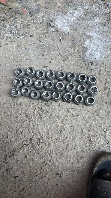boltlar: Nissan pathfinder üçün zbor 4 təkər üçün bolt 24 ədətdir təzə kimidir — 1