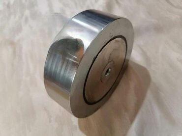 Ostali alati i mašine: **-Cena magneta je po komadu i u milimetrima . ** -Magneti kod mene — 8