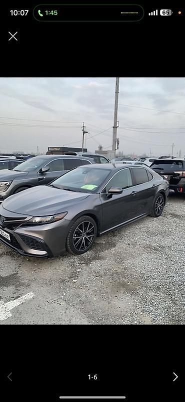 Toyota Camry: 2021 г., 2.5 л, Автомат, Бензин, Седан
