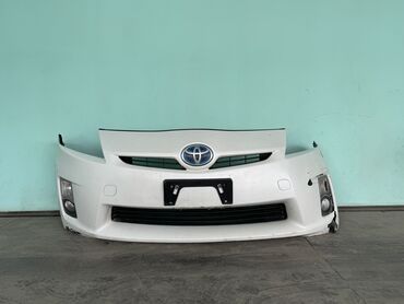 продаю тойота виш: Передний Бампер Toyota 2010 г., Б/у, цвет - Белый, Оригинал