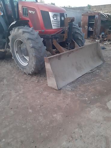 qaz start avtomobili: Hattat markalı traktor – ön hidravlik bıçaqlı (buldozer tipli) — 2