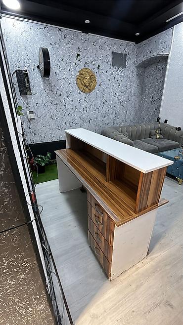 reception masa: Resepşin 160/60.
Qiymet 110 azn 
Unvan 28 may 
Vesile🌹5696 — 1