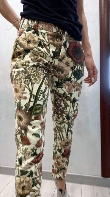 ps fashion haljine 2022: Novo ZARA. pantalone vel. s
