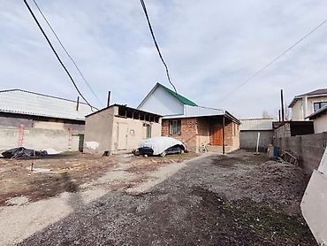 Продажа коттеджей и домов: Продаётся дом в районе Новопавловки, ж/м Тынчтык ▪️ Участок: 4 сотки — 3