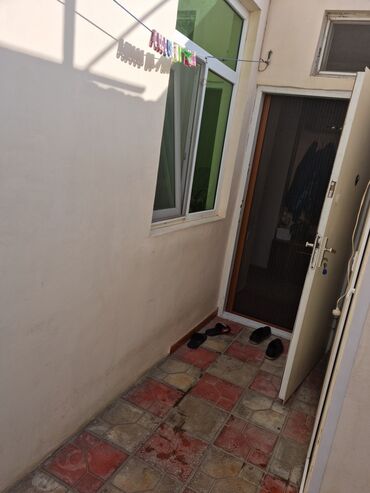 Həyət evləri və villaların satışı: Keşlə qəs. 3 otaqlı, 100 kv. m, Kredit yoxdur, Orta təmir -da lalafo.az — 3 Həyət evləri və villaların satışı: Keşlə qəs. 3 otaqlı, 100 kv. m, Kredit yoxdur, Orta təmir — 3