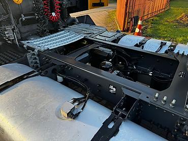 Тягачи: Тягач, Renault, 2019 г., Тентованный — 7