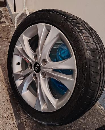 Колеса в сборе: Б/у Колесо Kia 225 / 45 / R 17, 5 Болтов — 1
