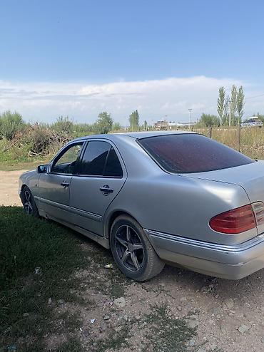 степ эреф 1: Mercedes-Benz E-Class: 1996 г., 2.3 л, Кол менен иштөөчү, Бензин, Седан — 4