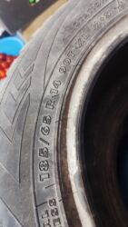 покрышки р18: 185/65р14 зимняя шипованая резина в хорошем состоянии находиться в