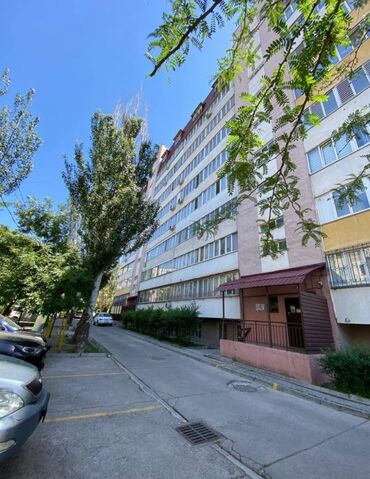 квартира трехкомнатная: 3 комнаты, 100 м², Элитка, 7 этаж, Косметический ремонт