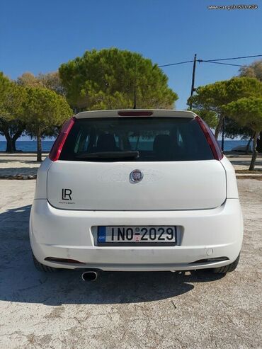 Transport: Fiat Punto: 1.3 l | 2009 year | 150000 km. Hatchback